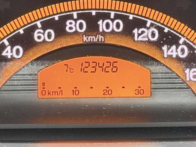 フリード1.5 G Lパッケージ 4WD　防錆塗装4WDキーレスTVエンスタ夏冬タイヤ 1500