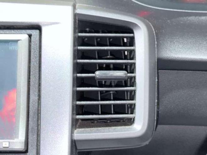 フリード1.5 G Lパッケージ 4WD　防錆塗装4WDキーレスTVエンスタ夏冬タイヤ 1500