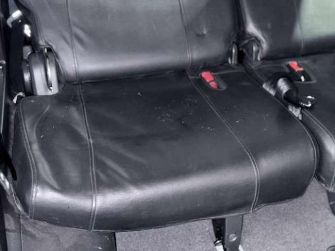 セレナ2.0 ハイウェイスター 4WD　防錆塗装4WDスマキー 2000