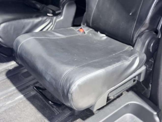 セレナ2.0 ハイウェイスター 4WD　防錆塗装4WDスマキー 2000