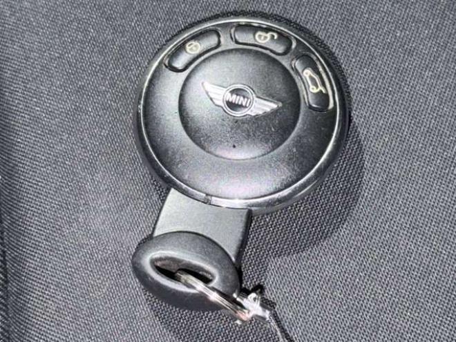 ミニクロスオーバー クーパーS オール4　防錆塗装4WDキーレスETC 正規輸入車 1600