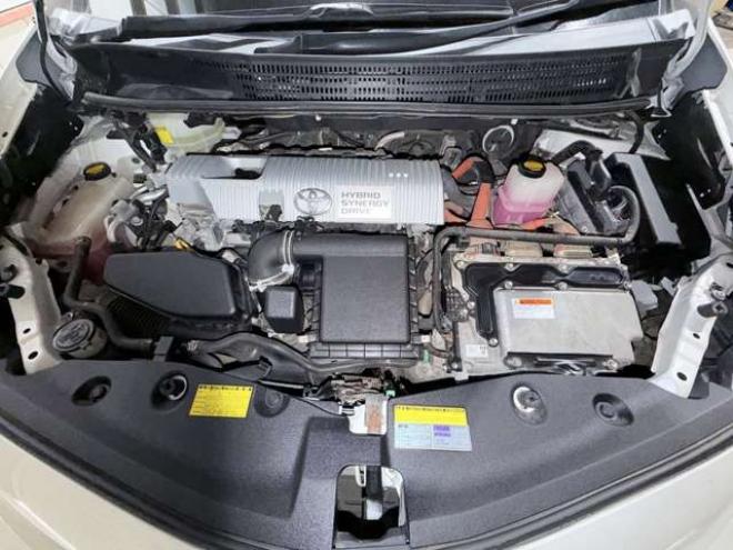 プリウスα1.8 S　下廻防錆TVナビBカメ 2WD 1800