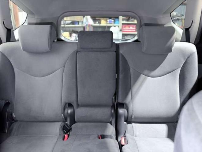 プリウスα1.8 S　下廻防錆TVナビBカメ 2WD 1800