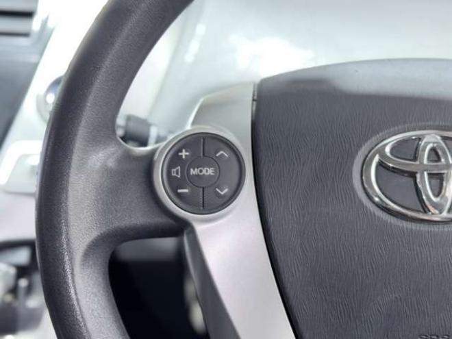 プリウスα1.8 S　下廻防錆TVナビBカメ 2WD 1800