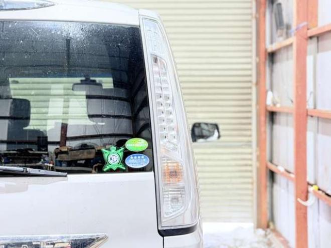 セレナ2.0 20X 4WD　防錆塗装4WDTVナビBカメETC 2000