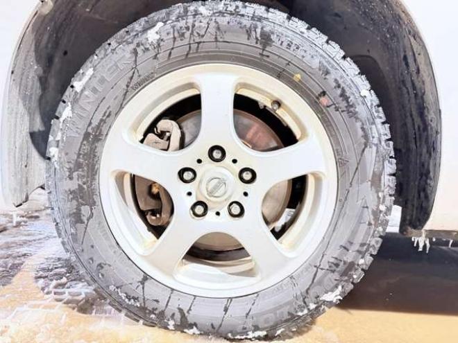 セレナ2.0 20X 4WD　防錆塗装4WDTVナビBカメETC 2000