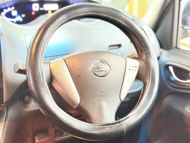 セレナ2.0 20X 4WD　防錆塗装4WDTVナビBカメETC 2000