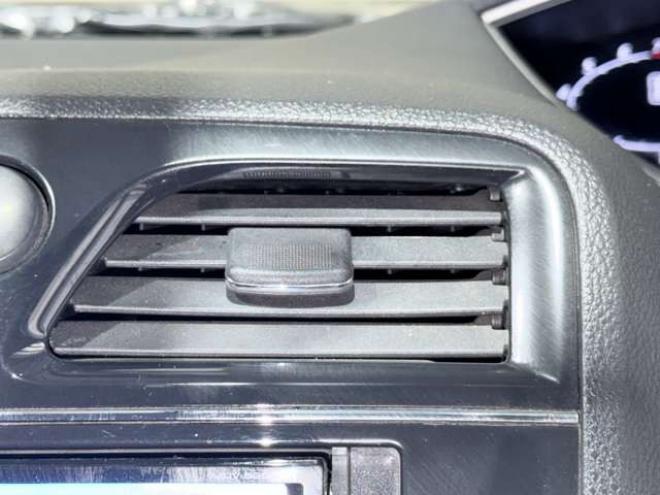 セレナ2.0 ハイウェイスター 4WD　防錆塗装4WDTVナビBカメ 2000