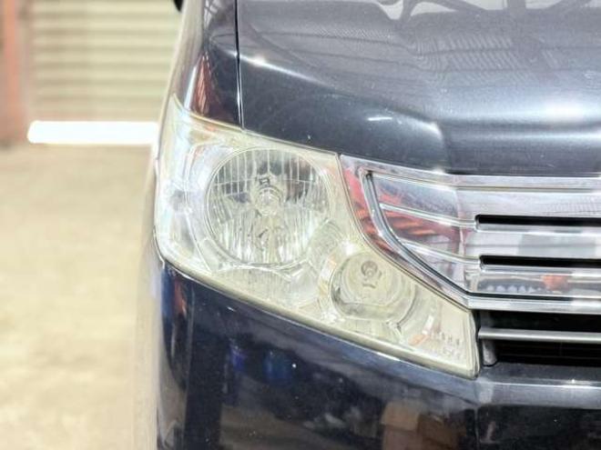 ステップワゴン2.0 L 4WD　下廻防錆 2000