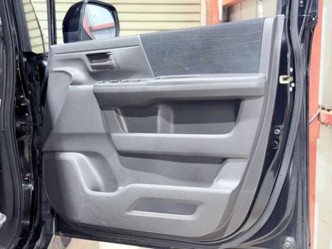 ステップワゴン2.0 L 4WD　下廻防錆 2000