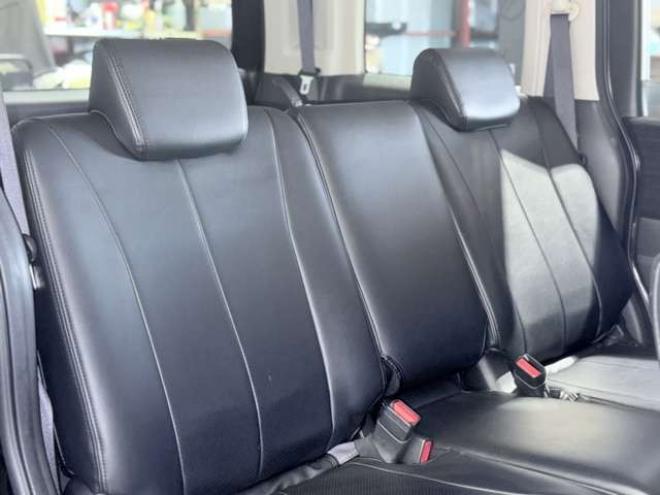 ステップワゴン2.0 L 4WD　下廻防錆 2000