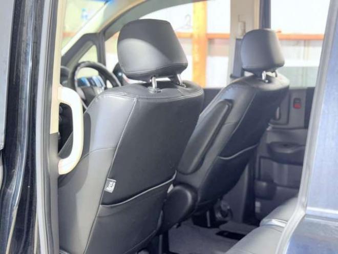 ステップワゴン2.0 L 4WD　下廻防錆 2000