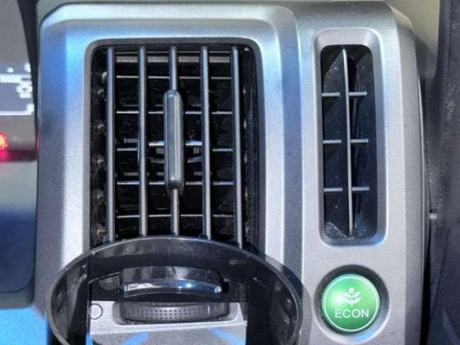 ステップワゴン2.0 L 4WD　下廻防錆 2000