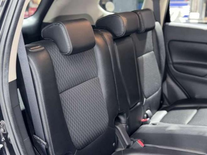 アウトランダーPHEV2.0 G セーフティパッケージ 4WD　下廻防錆ナビBカメETC 2000