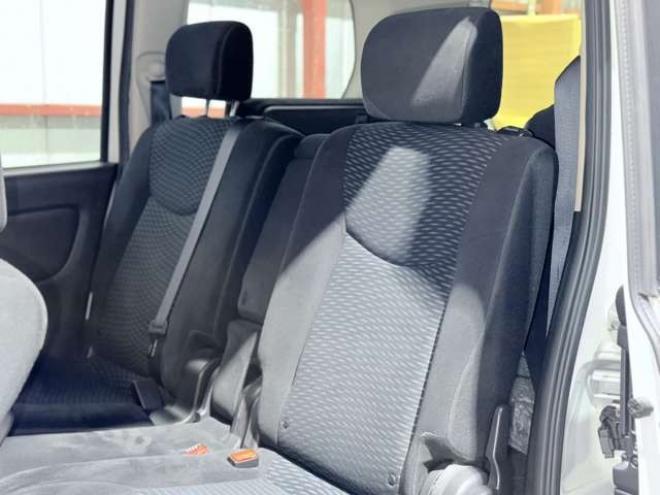 セレナ2.0 20X 4WD　下廻防錆TVナビBカメETCエンスタ 2000