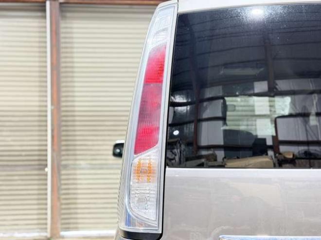 セレナ2.0 20X 4WD　防錆塗装4WDTVナビBカメドラレコ後席モニタ 2000