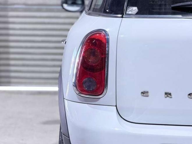 ミニクロスオーバー クーパー オール4　防錆塗装TVナビETC夏冬タイヤ 正規輸入車 4WD 1600