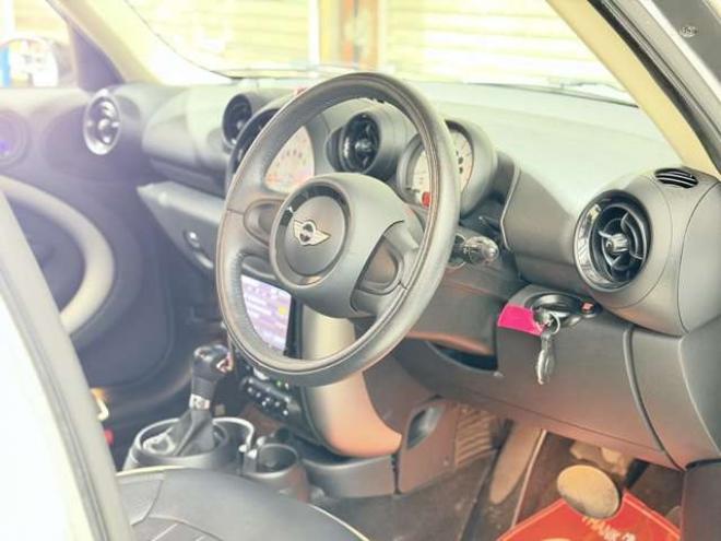 ミニクロスオーバー クーパー オール4　防錆塗装TVナビETC夏冬タイヤ 正規輸入車 4WD 1600