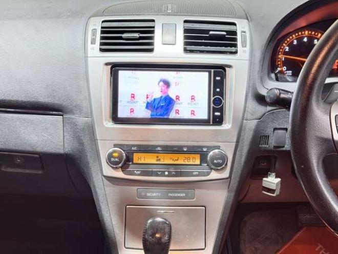 アベンシスワゴン2.0 Xi　防錆塗装TVナビエンスタ夏冬タイヤETCドラレコ 2WD 2000