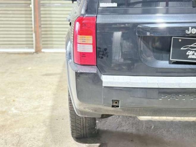 クライスラー・ジープパトリオット リミテッド 4WD　下廻防錆 正規輸入車 2400