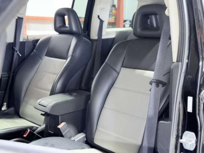 クライスラー・ジープパトリオット リミテッド 4WD　下廻防錆 正規輸入車 2400