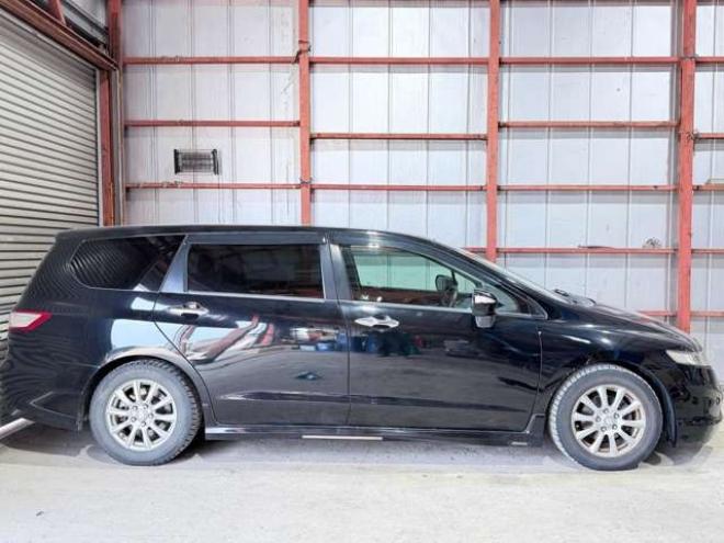 オデッセイ2.4 M 4WD　防錆塗装TVナビBカメETC 2400