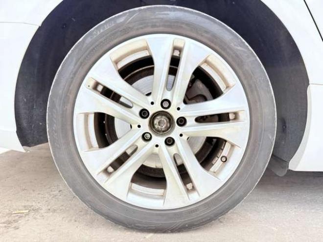 アウディA6アバント 2.8 FSI クワトロ 4WD　下廻防錆TVナビBカメETC 正規輸入車 2800