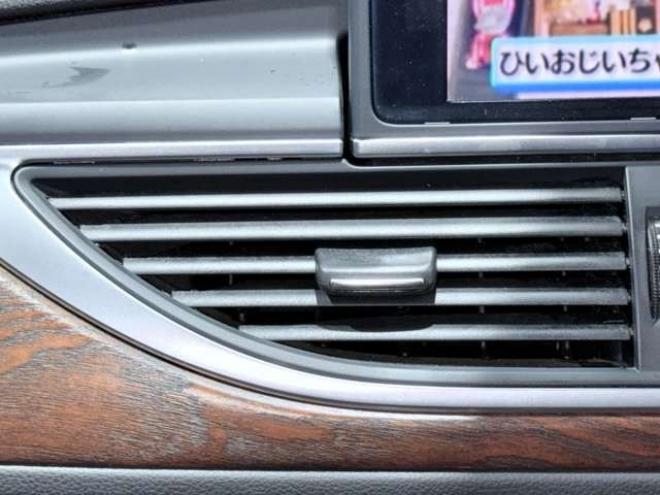 アウディA6アバント 2.8 FSI クワトロ 4WD　下廻防錆TVナビBカメETC 正規輸入車 2800