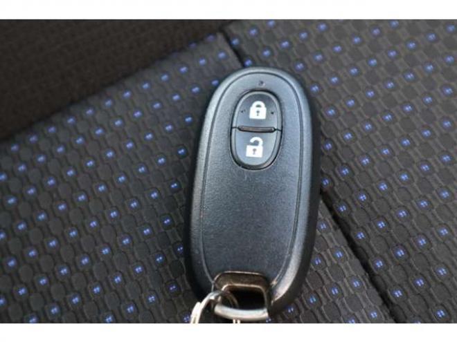 ワゴンRスティングレー X 4WD　スマートキー・R8/8月・4.2万キロ 660