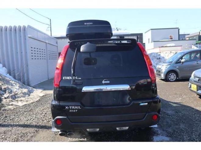 エクストレイル2.0 20GT ディーゼルターボ 4WD　6速MT・ナビ・TV・バックカメラ・スマートキー 2000