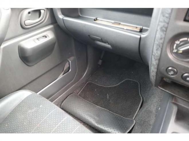 ジムニーランドベンチャー 4WD　AT・4WD・ターボ・修復なし・R8/6月 660