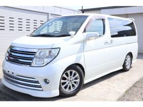 エルグランド　2.5 ライダーS 4WD　スマートキー・左パワスラ・TV・Bカメラ・Tチェーン・ローダウン・8万キロ 2500