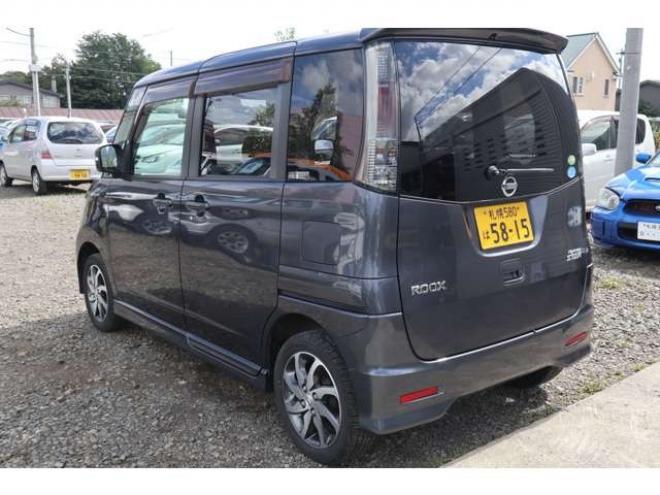 ルークスハイウェイスター 4WD　左パワスラ・スマートキー・走行2.5万キロ 660