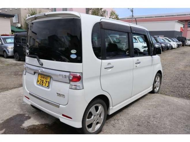 タントカスタム RS 4WD　スマートキー・左パワースライドドア・ターボ 660