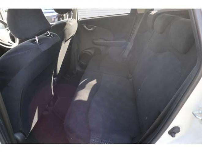 フィット1.3 G スマートセレクション ファインスタイル 4WD　スマートキー・ナビ・TV・バックカメラ・6.1万キロ 1300