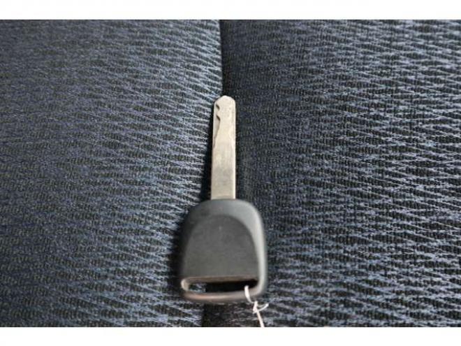 オデッセイ2.4 アブソルート 4WD　ナビ・TV・バックカメラ・Tチェーン式 2400