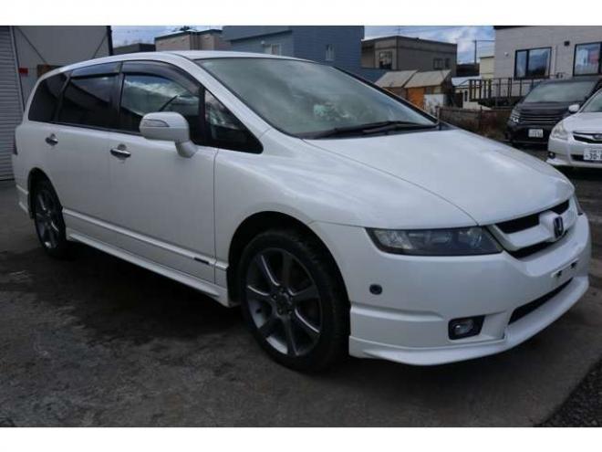 オデッセイ2.4 アブソルート 4WD　ナビ・TV・バックカメラ・Tチェーン式 2400