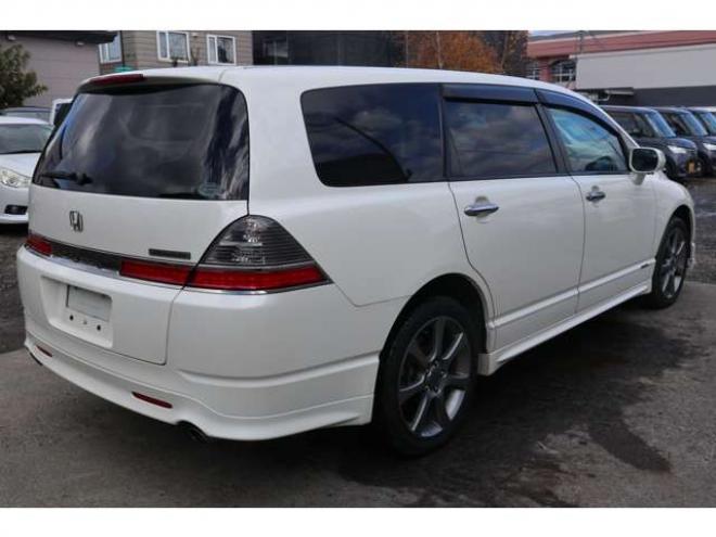 オデッセイ2.4 アブソルート 4WD　ナビ・TV・バックカメラ・Tチェーン式 2400