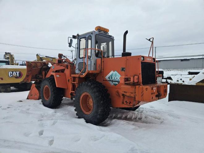 ホイールローダLX100-2C　マルチプラウ＆バケット　旭川ヤード