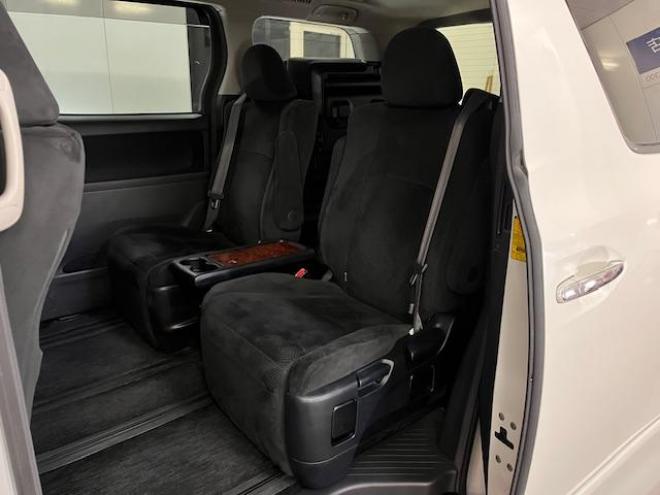 ヴェルファイア本州仕入　禁煙車　両側パワースライドドア　社外１８インチブラポリＡＷ　社外１７ＡＷ＋スタッドレスタイヤ付　ＫＥＮＷＯＯＤナビ　フルセグ地デジ　ＤＶＤ再生　Ｂｌｕｅｔｏｏｔｈオーディオ　バックカメラ 4WD 2400 5Dr