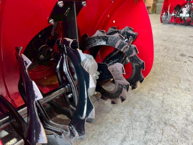 除雪機ホンダ　HSS760ｎ