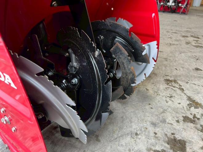 除雪機ホンダ　HSS760n（JX）クロスオーガー