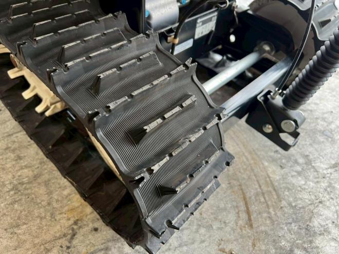 除雪機ホンダ　HSS760n（JX）クロスオーガー