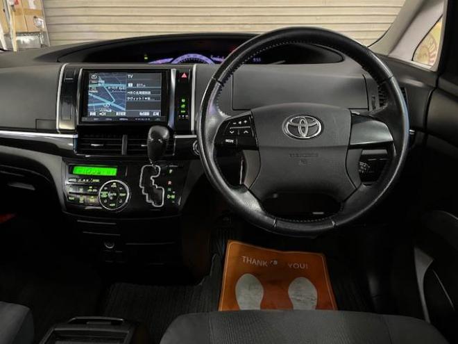 エスティマワンオーナー　寒冷地仕様　禁煙車　両側パワースライドドア　パワーバックドア　純正１８インチＡＷ　純正１６ＡＷ＋スタッドレスタイヤ　純正ナビ　フルセグ地デジ　ＤＶＤ再生　Ｂｌｕｅｔｏｏｔｈ　バックカメラ 4WD 2400 5Dr