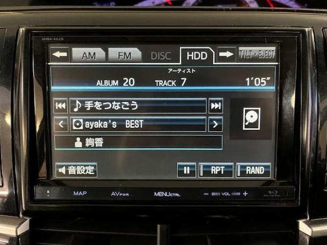 エスティマワンオーナー　寒冷地仕様　禁煙車　両側パワースライドドア　パワーバックドア　純正１８インチＡＷ　純正１６ＡＷ＋スタッドレスタイヤ　純正ナビ　フルセグ地デジ　ＤＶＤ再生　Ｂｌｕｅｔｏｏｔｈ　バックカメラ 4WD 2400 5Dr