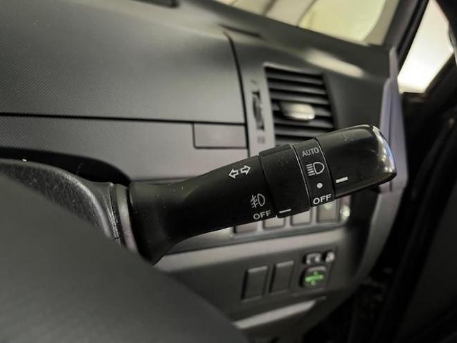 エスティマワンオーナー　寒冷地仕様　禁煙車　両側パワースライドドア　パワーバックドア　純正１８インチＡＷ　純正１６ＡＷ＋スタッドレスタイヤ　純正ナビ　フルセグ地デジ　ＤＶＤ再生　Ｂｌｕｅｔｏｏｔｈ　バックカメラ 4WD 2400 5Dr