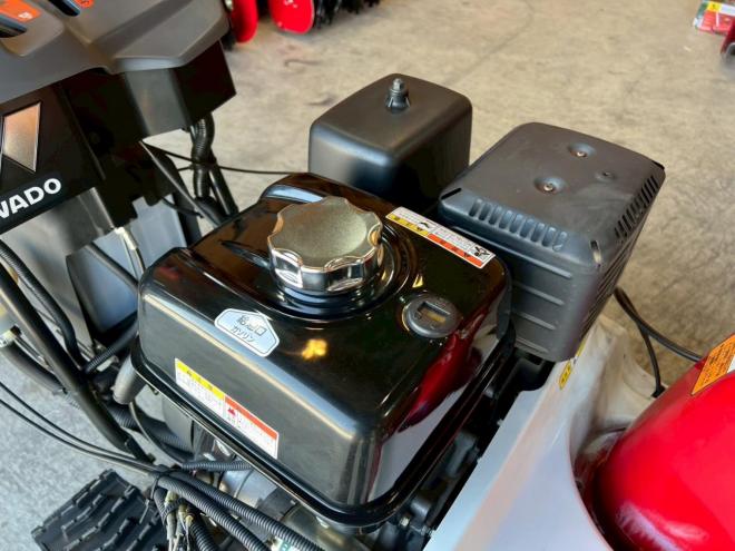 除雪機WADO　SXC1070H！オーガ上下電動油圧式！左右旋回レバー！電動シューター