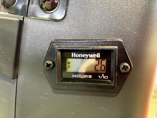 バックホー日立　未使用　ミニユンボ　ZX8U-2　建機