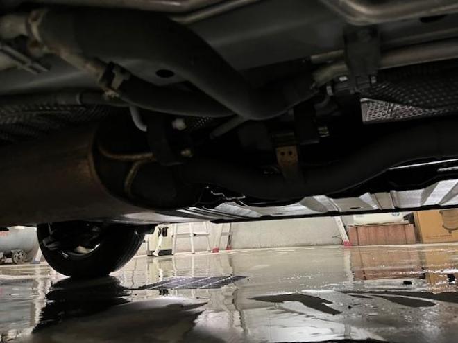 ヴォクシー本州仕入　ワンオーナー　アルパインリアモニター　ストラーダナビ　フルセグ地デジ　ＤＶＤ再生　Ｂｌｕｅｔｏｏｔｈオーディオ　バックカメラ　純正エンジンスターター　純正ＬＥＤヘッドライト　純正ＥＴＣ 4WD 2000 5Dr