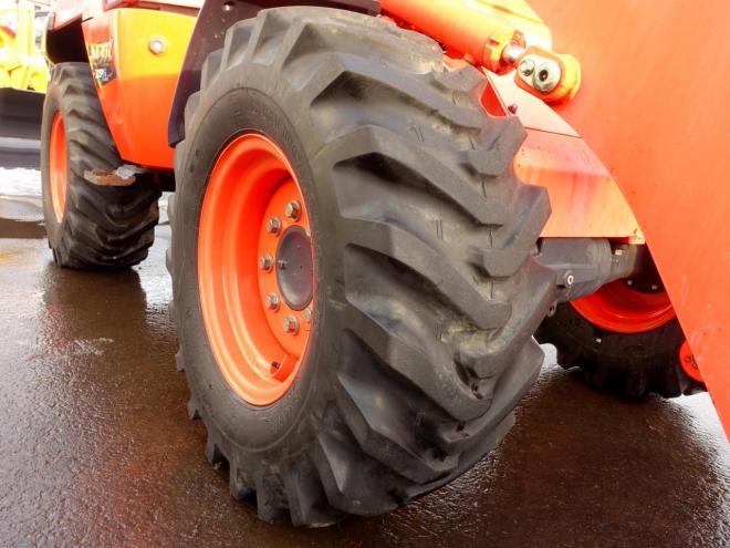 ホイールローダクボタ R430Z  バケット容量0.4m3